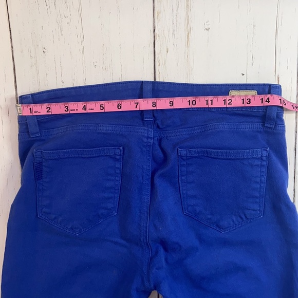 Blue Paige Roxie Capri - Picture 9 of 10